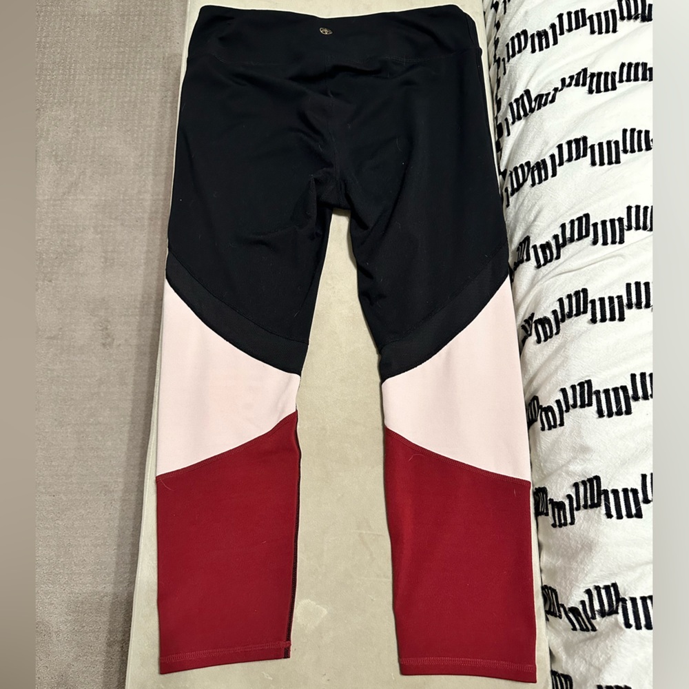 Gaiam athletic capri pants , color block